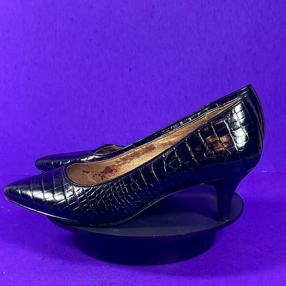 Clarks Women's Black Leather Croc Embossed Pointed Toe Kitten Heel Pump Size 6 - Picture 3 of 9